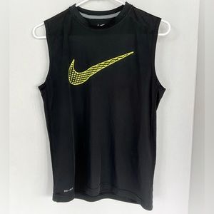 Nike boys Dri-Fit active wear black muscle shirt size Large